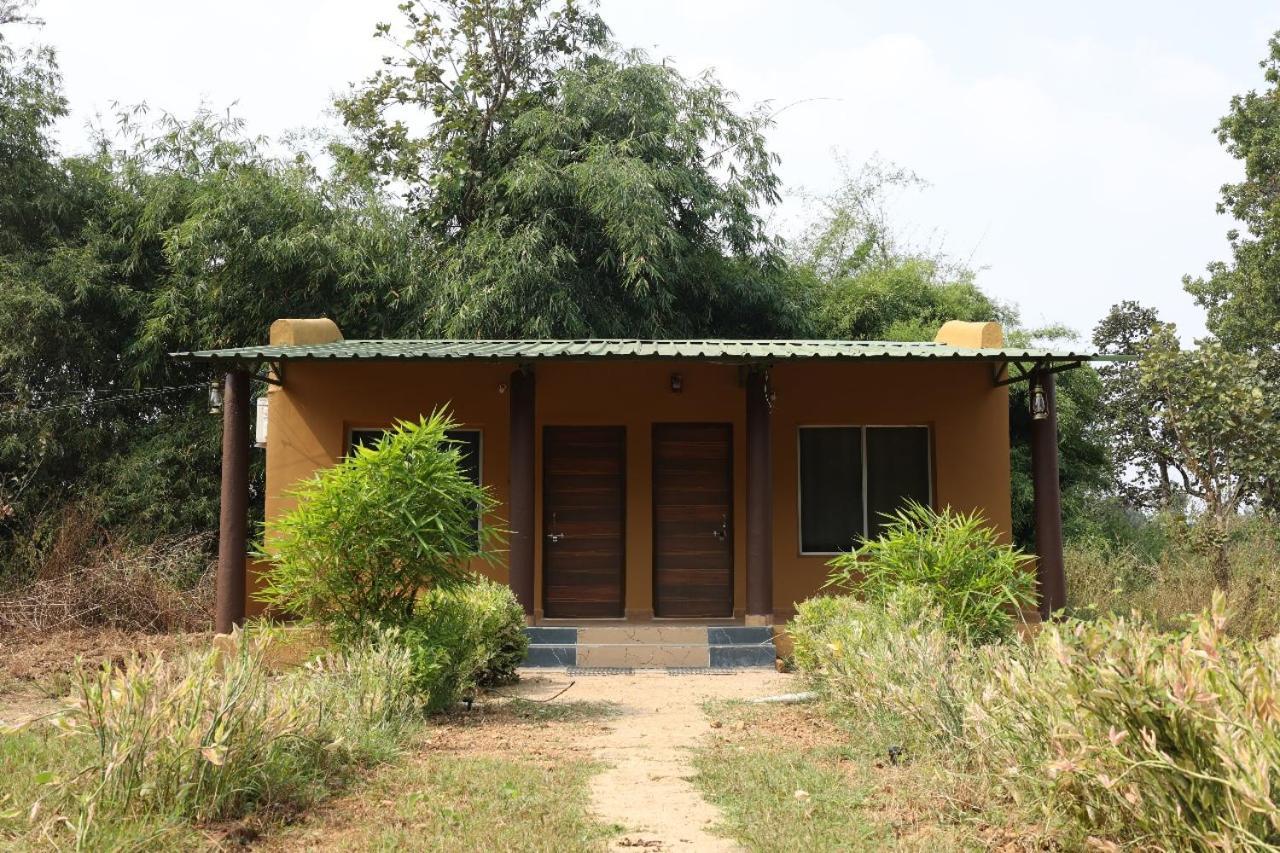 Pench Tiger Trails Resort Khawasa Exterior photo